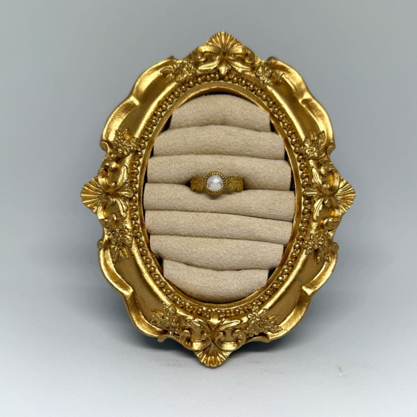 White hammered ring