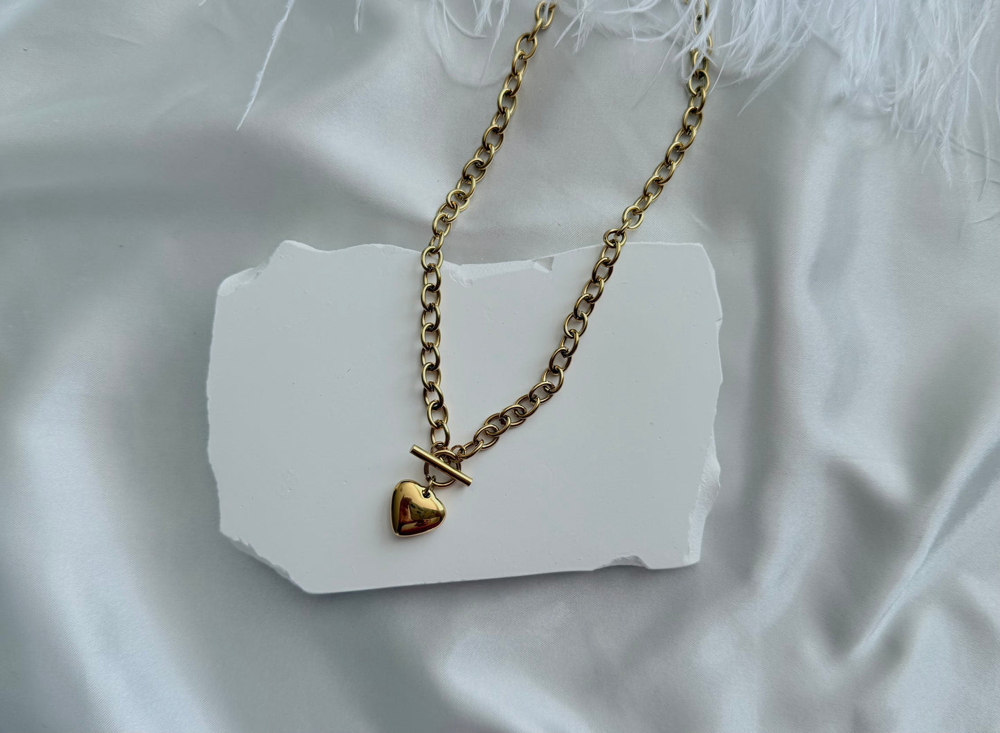 Heart fob necklace-gold