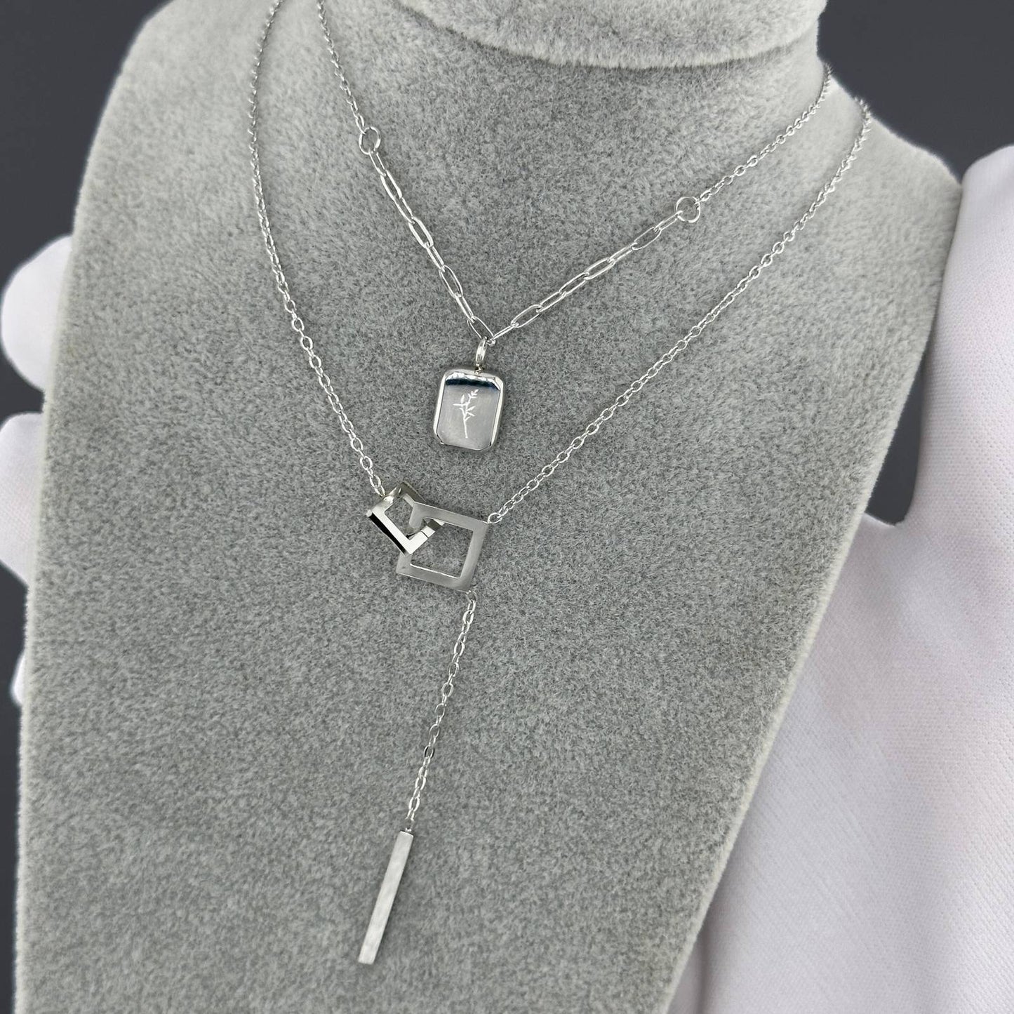 Flower pendant-silver