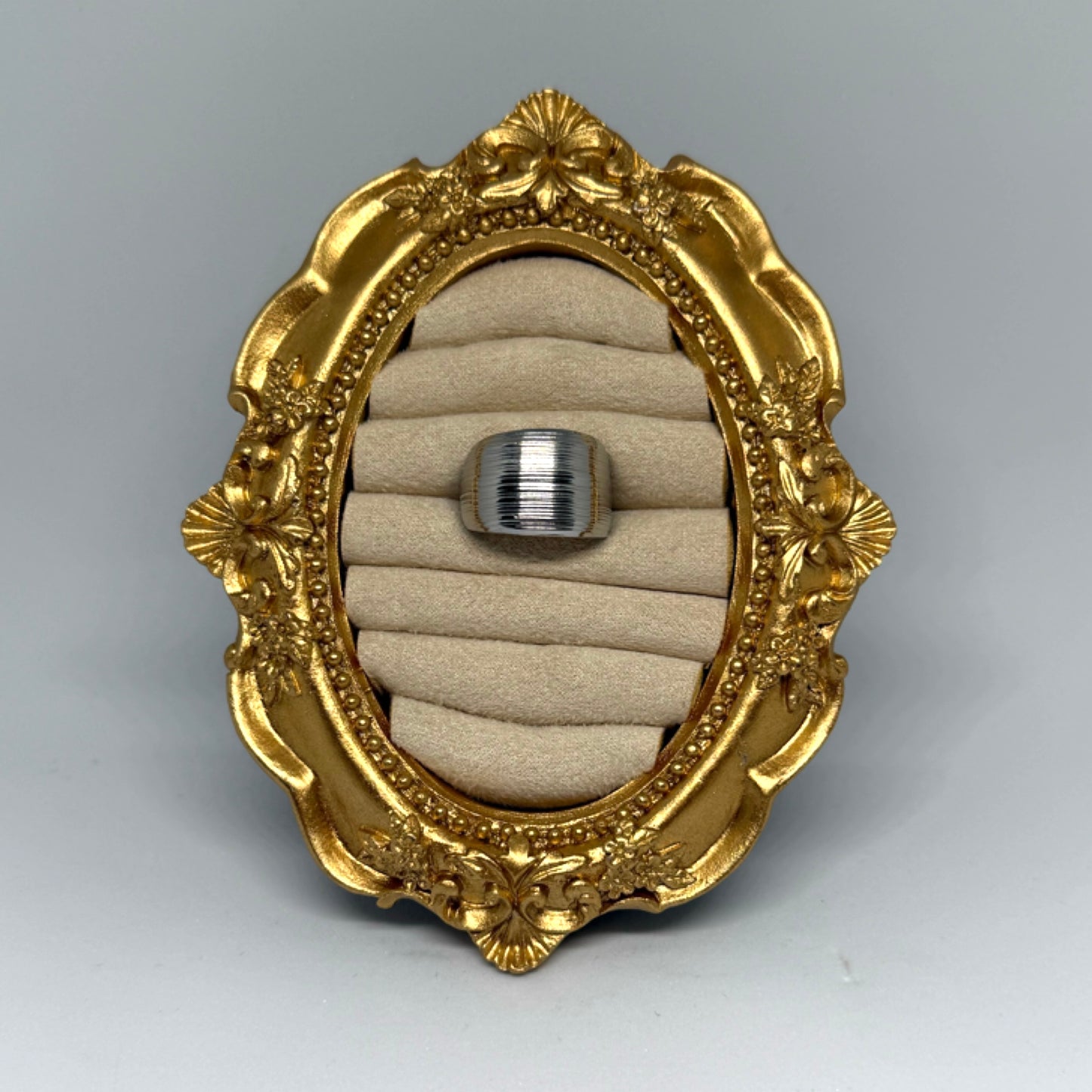 Thick ring silver