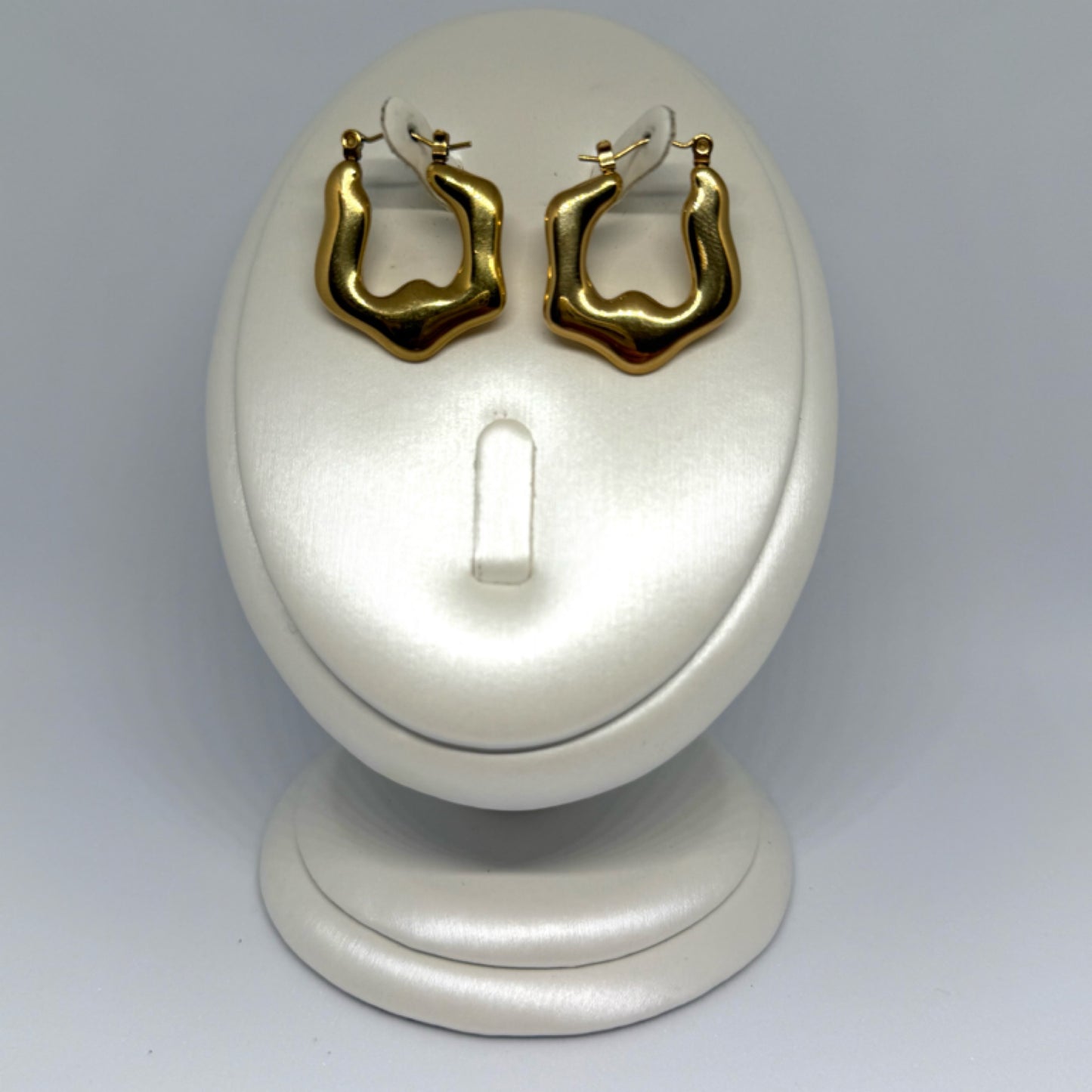 Retro hoop earrings gold
