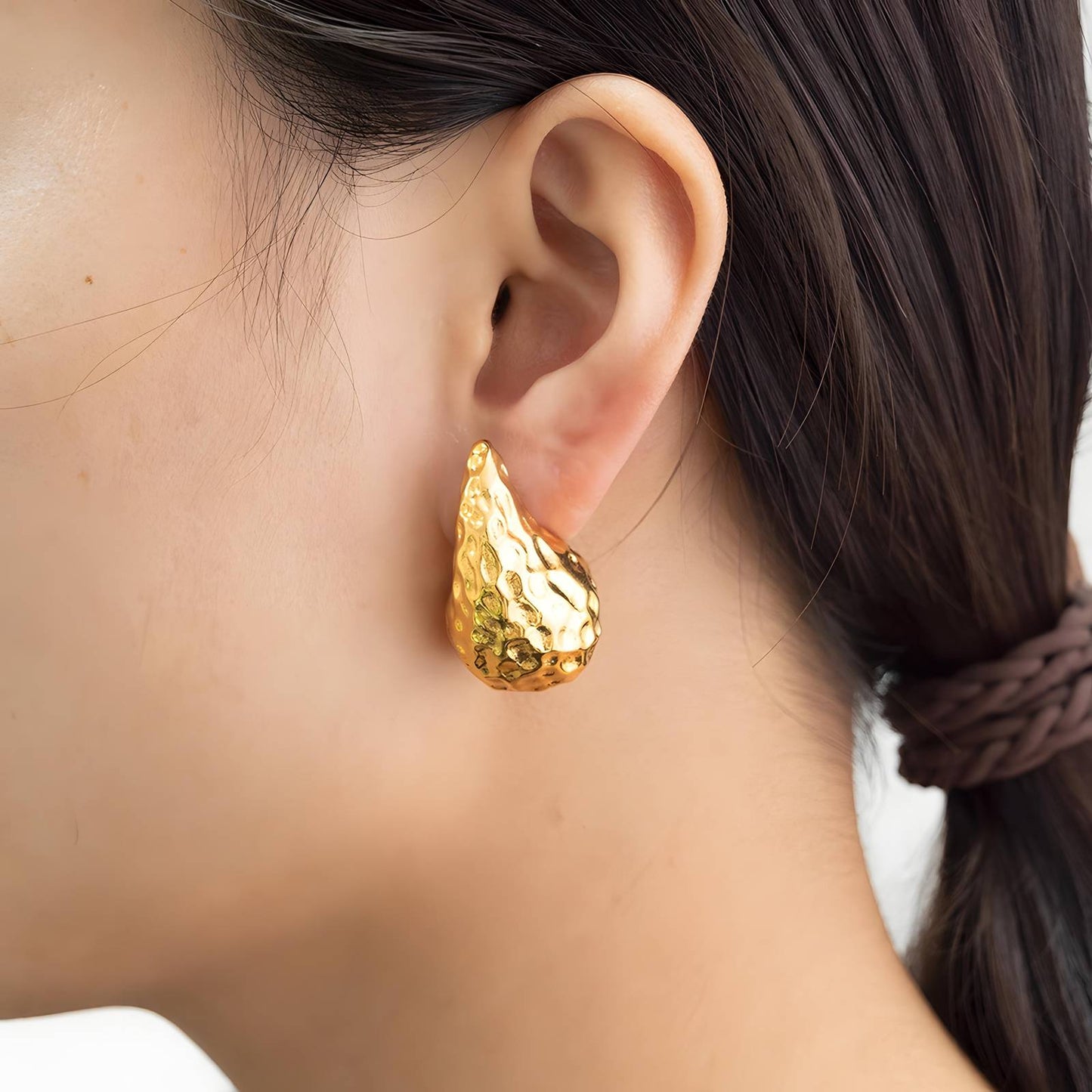 Teardrop earrings