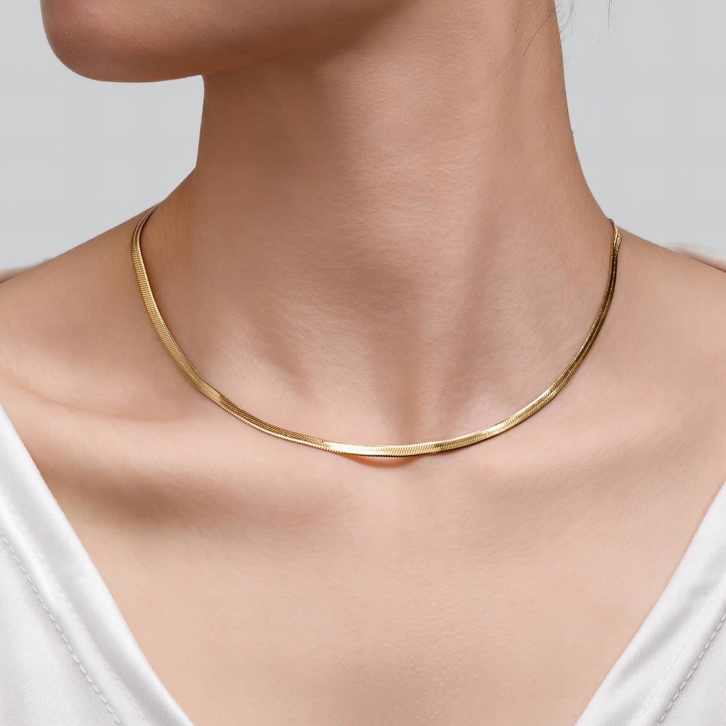 Snake 0.4cm necklace-gold