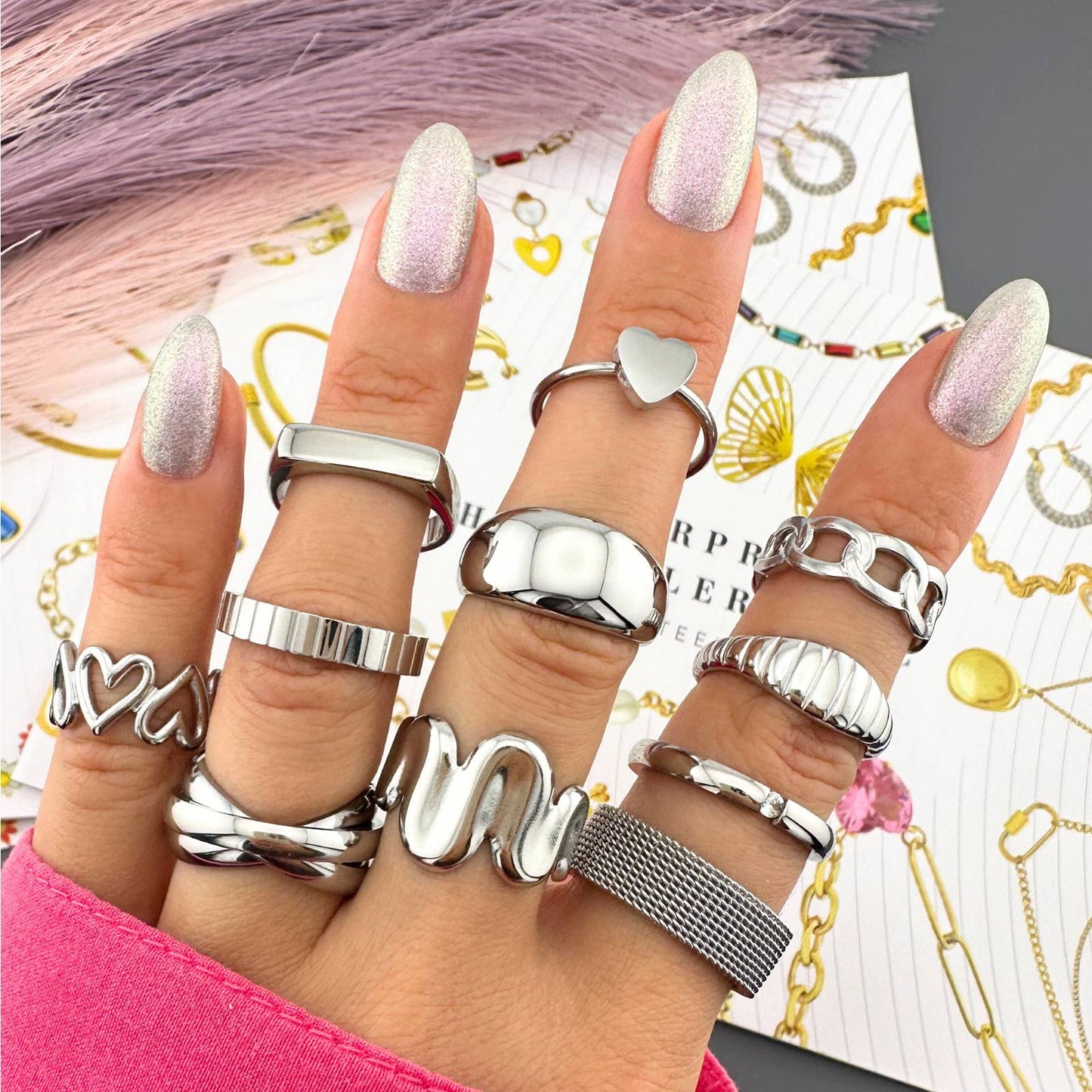 Thick diamonte ring