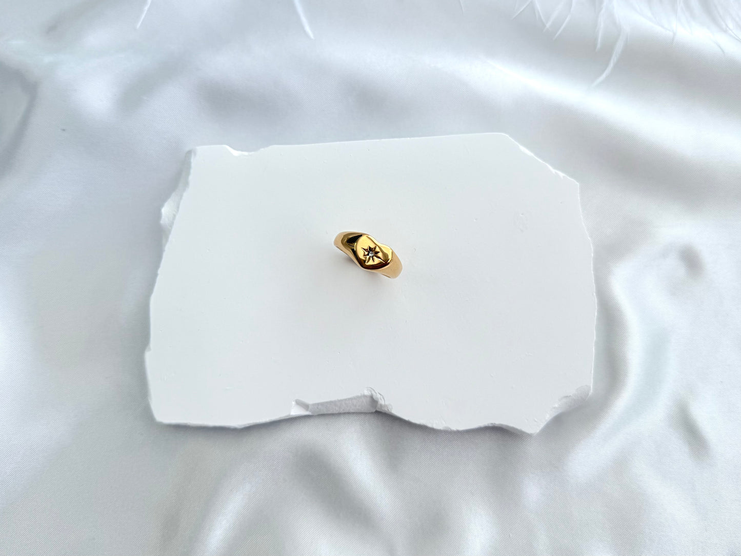 Chunky heart ring -gold