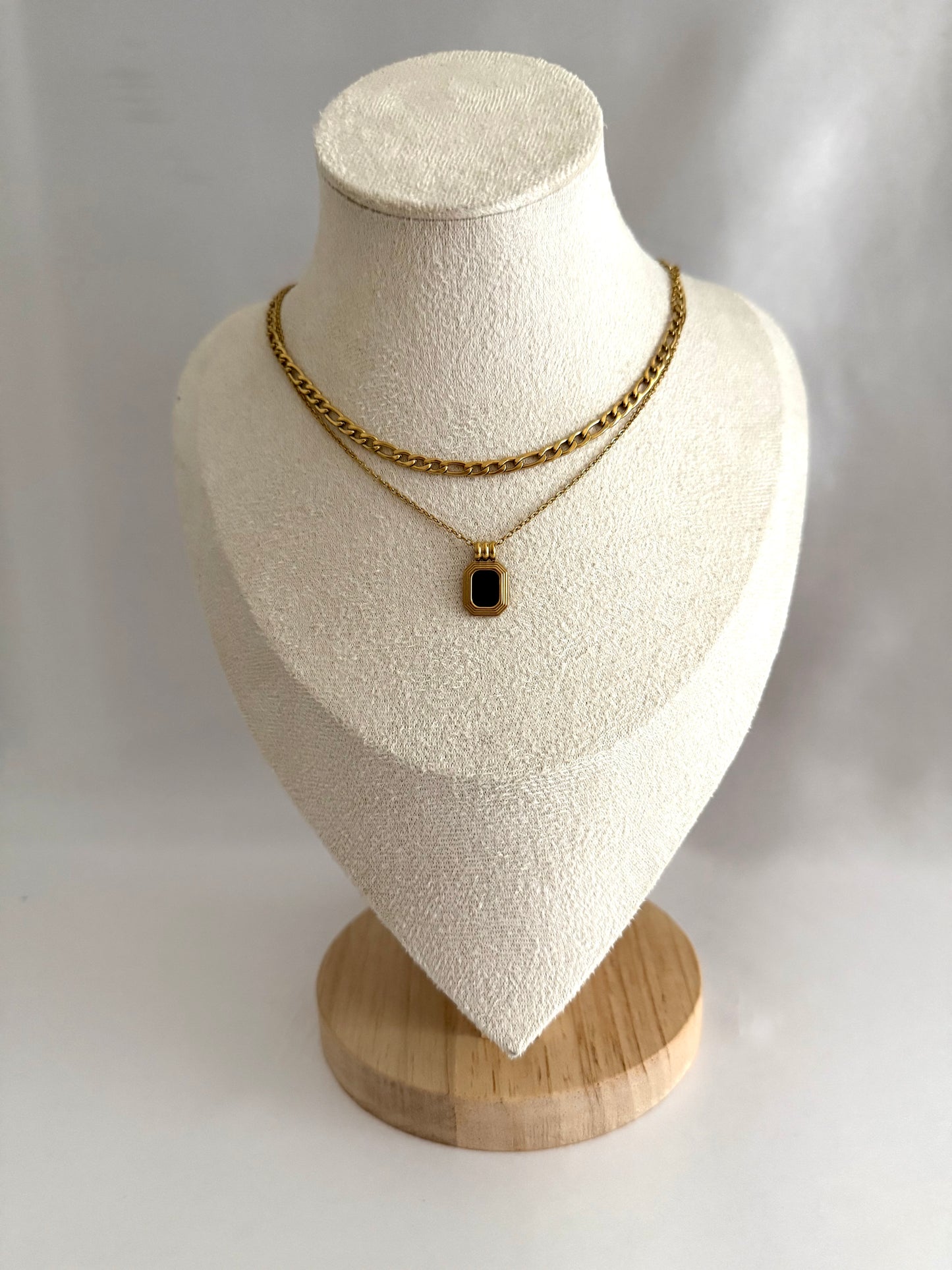 Black pendant double chain necklace