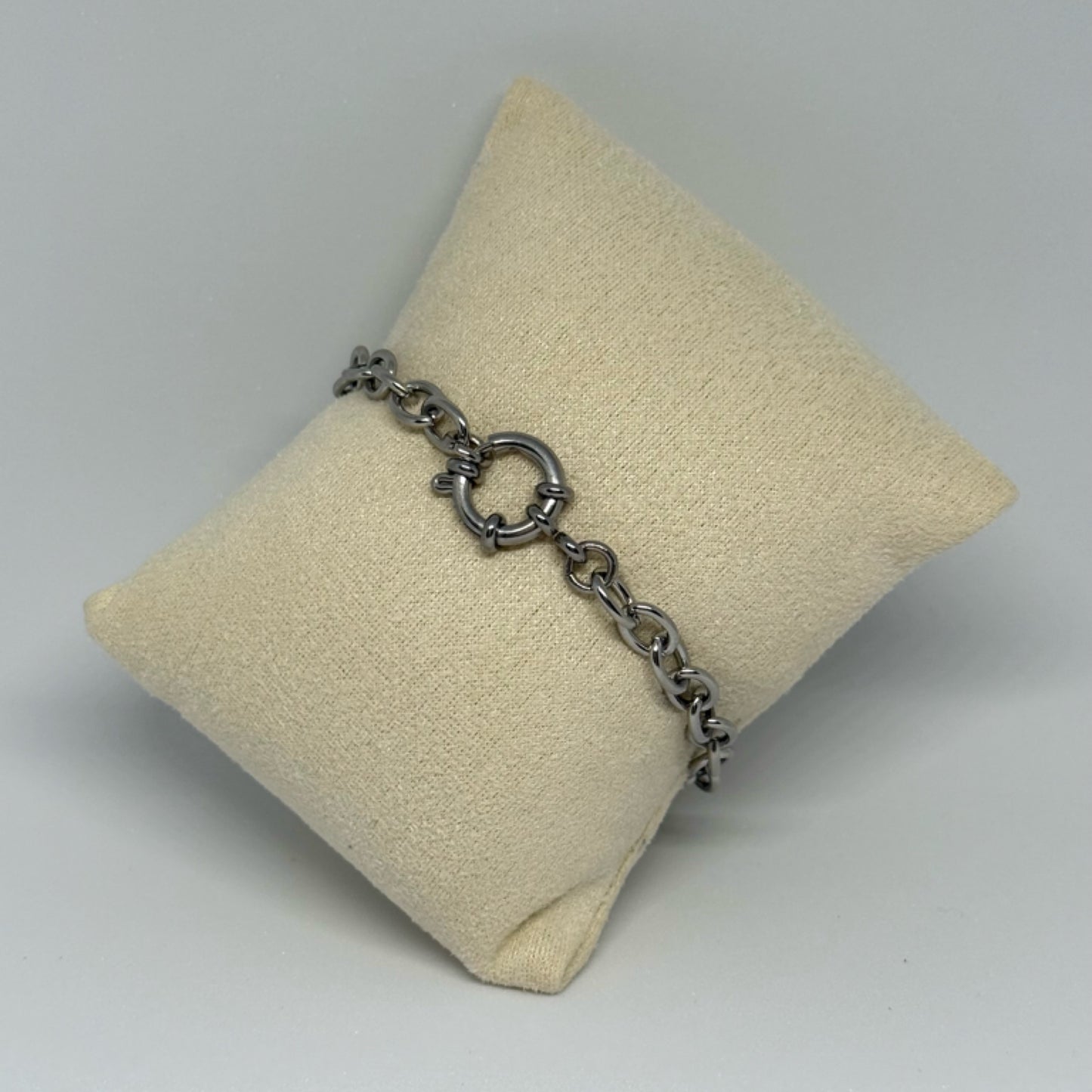 O clip bracelet silver