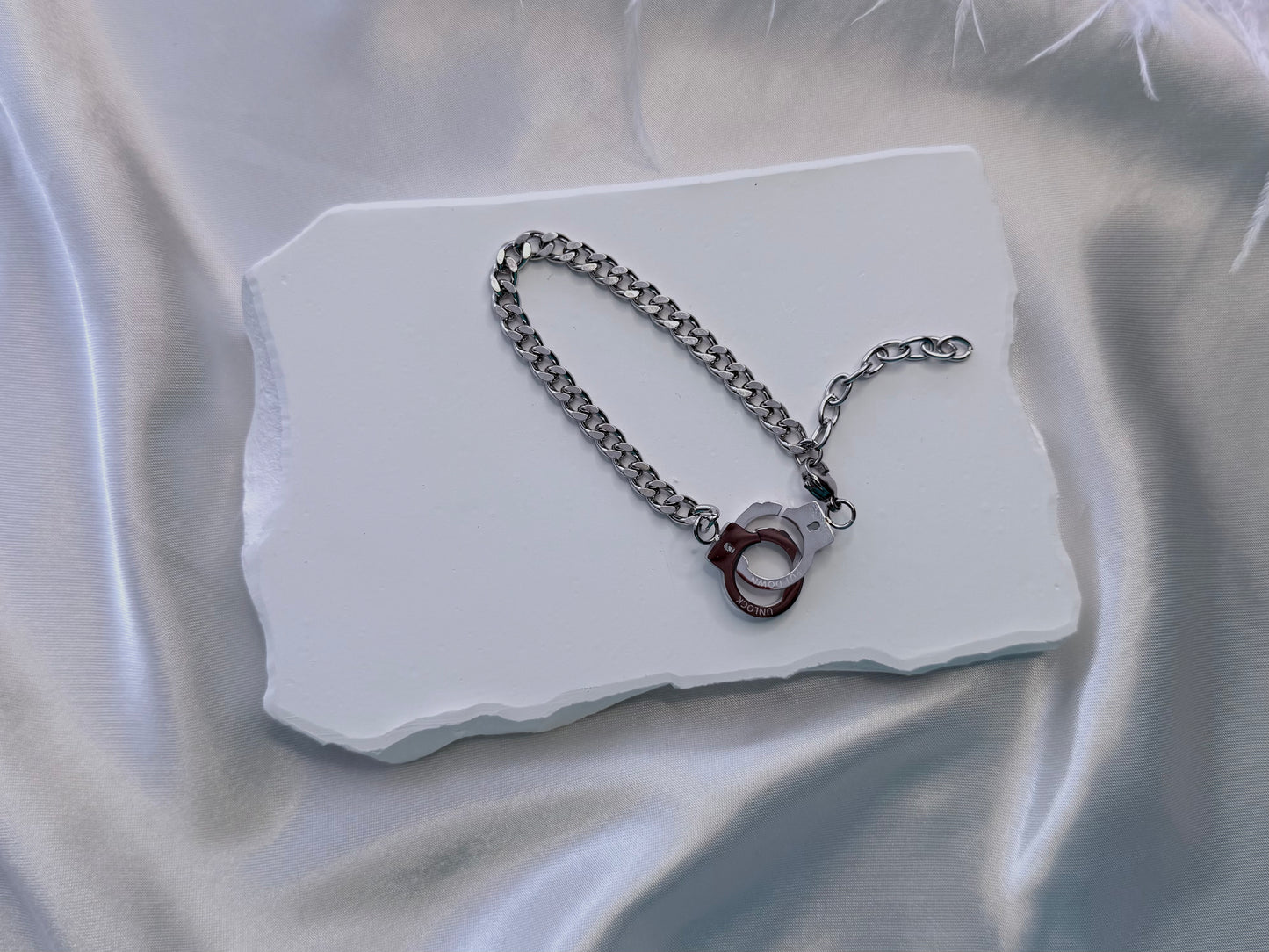 Handcuff bracelet-silver