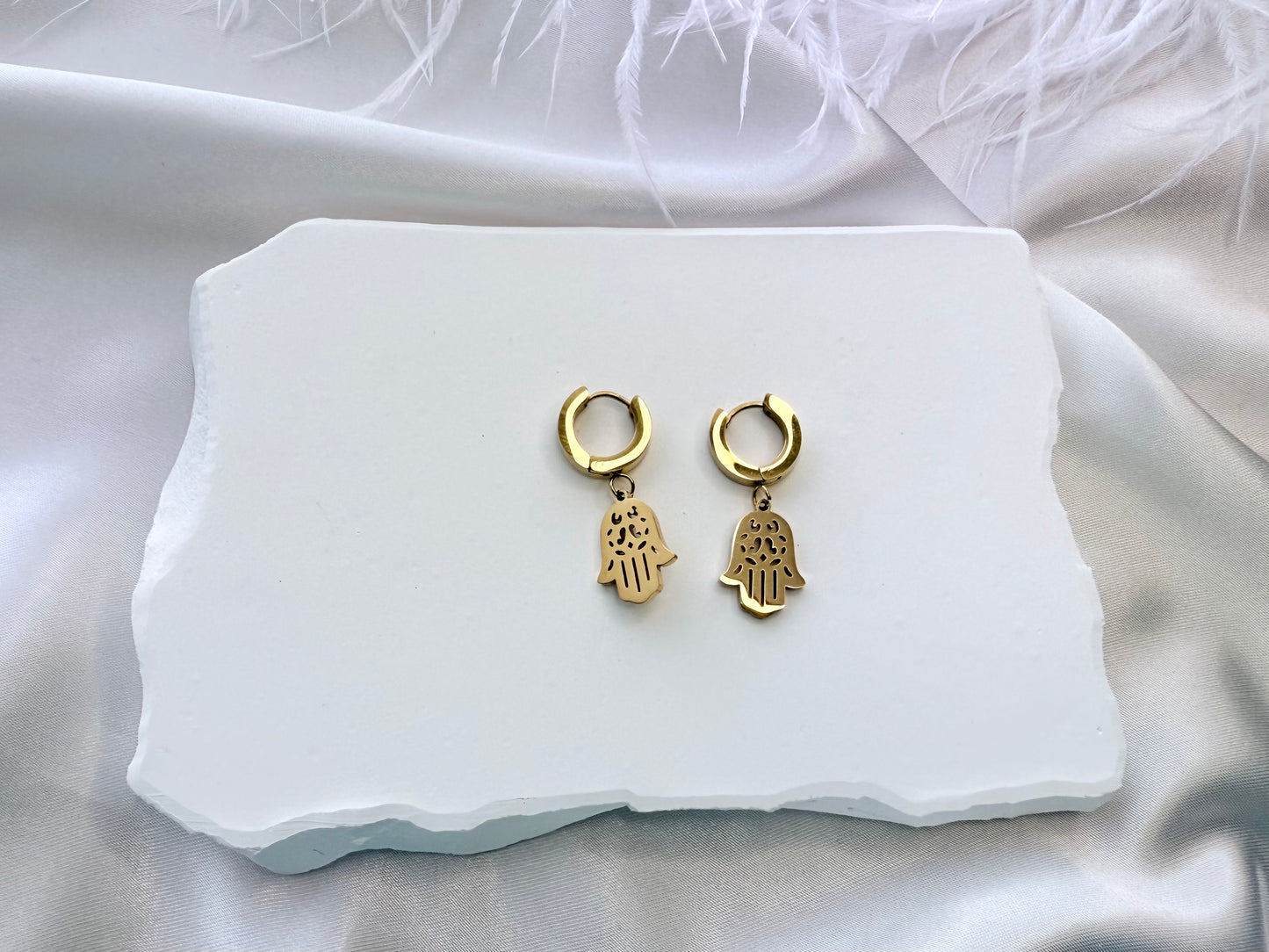 Palm drop earrings