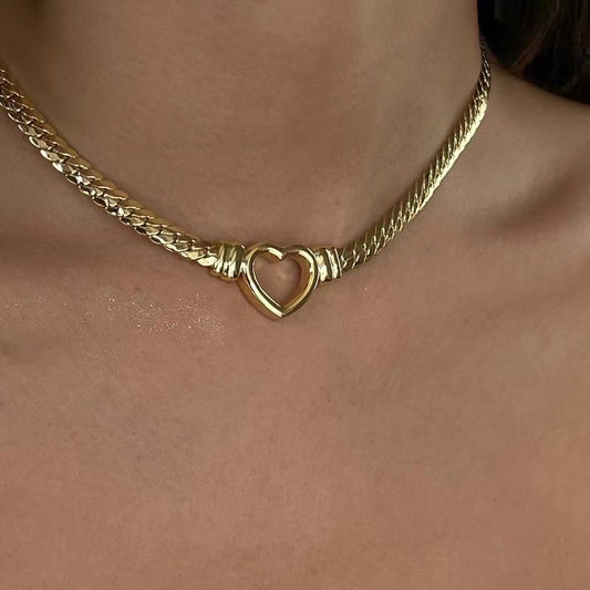 Retro heart necklace gold