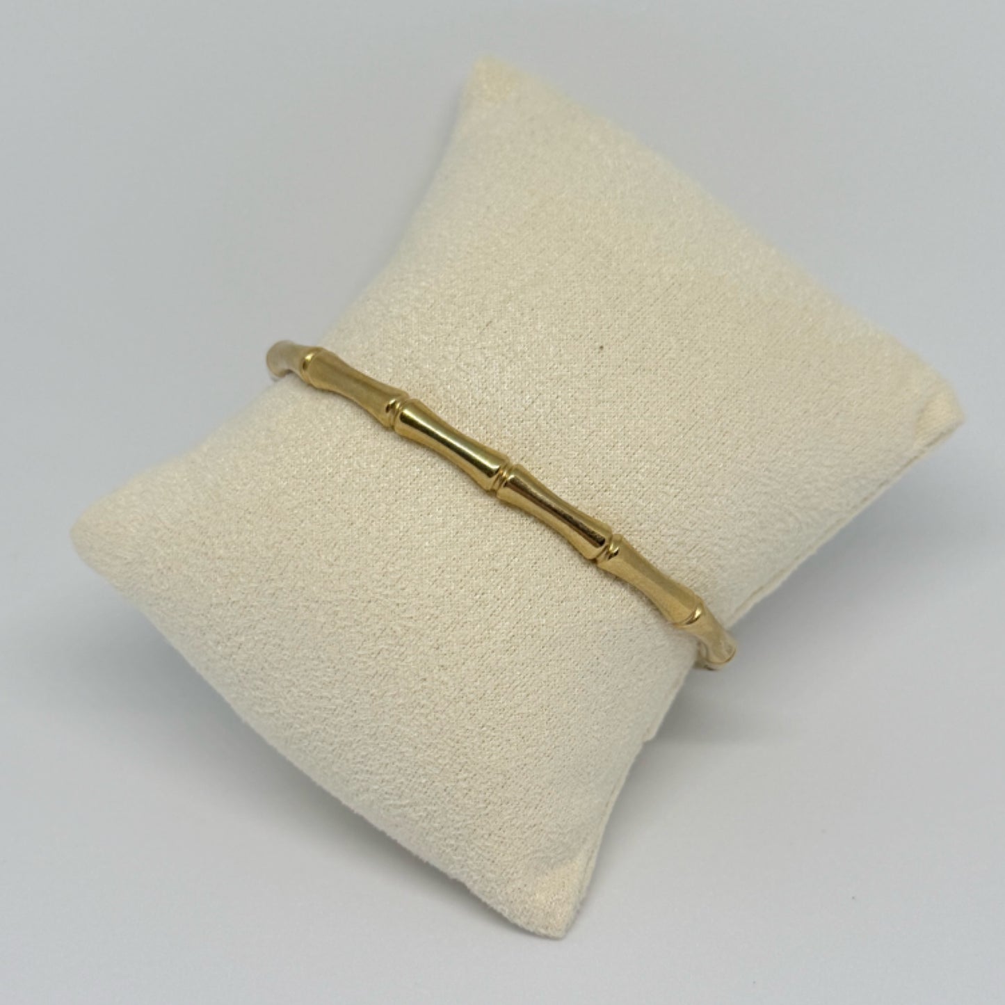 Bamboo bangle gold