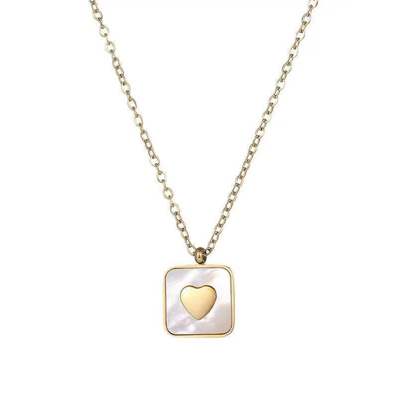 Square heart necklace gold