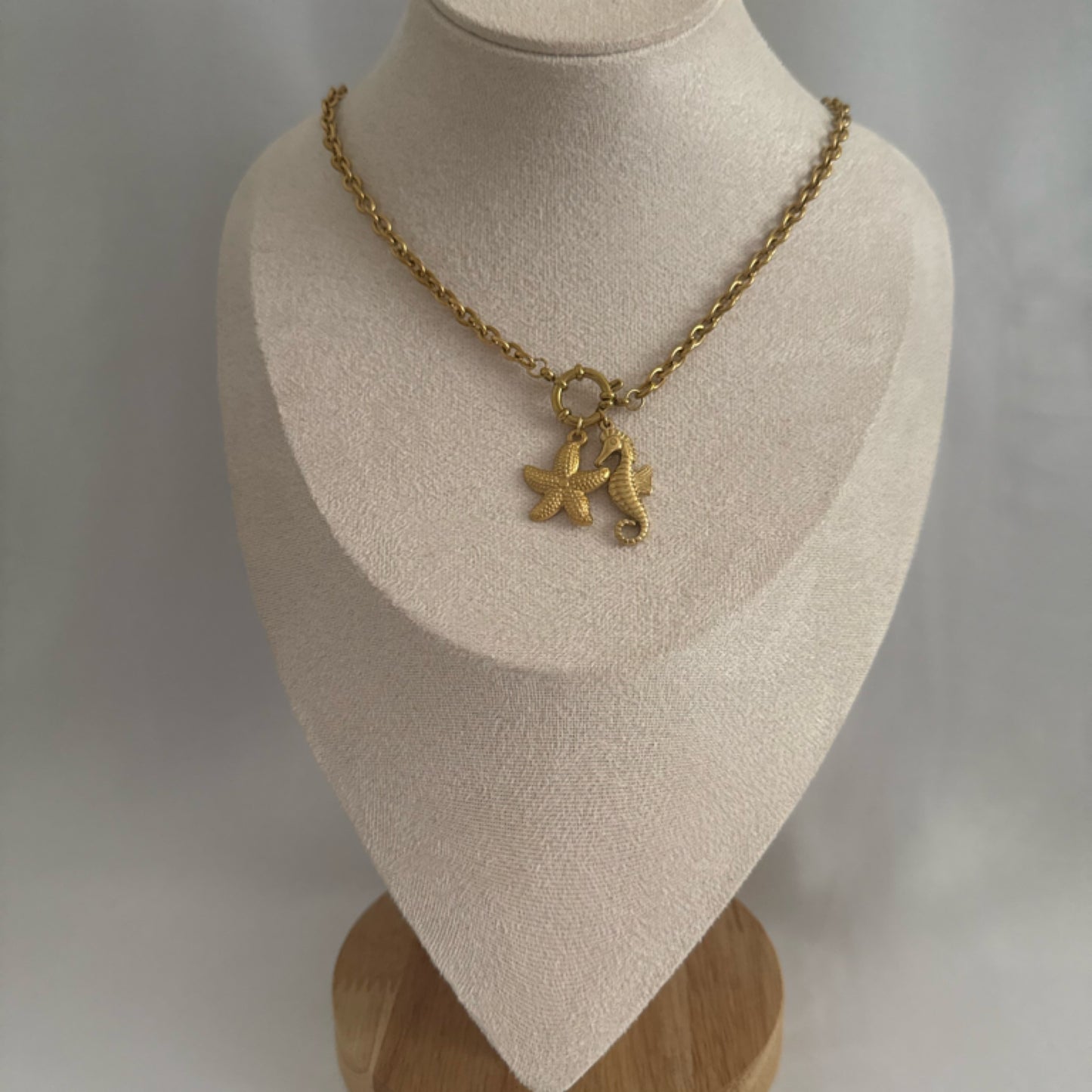 Starfish charm necklace