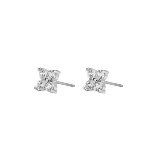 Delicate flower stud earrings silver