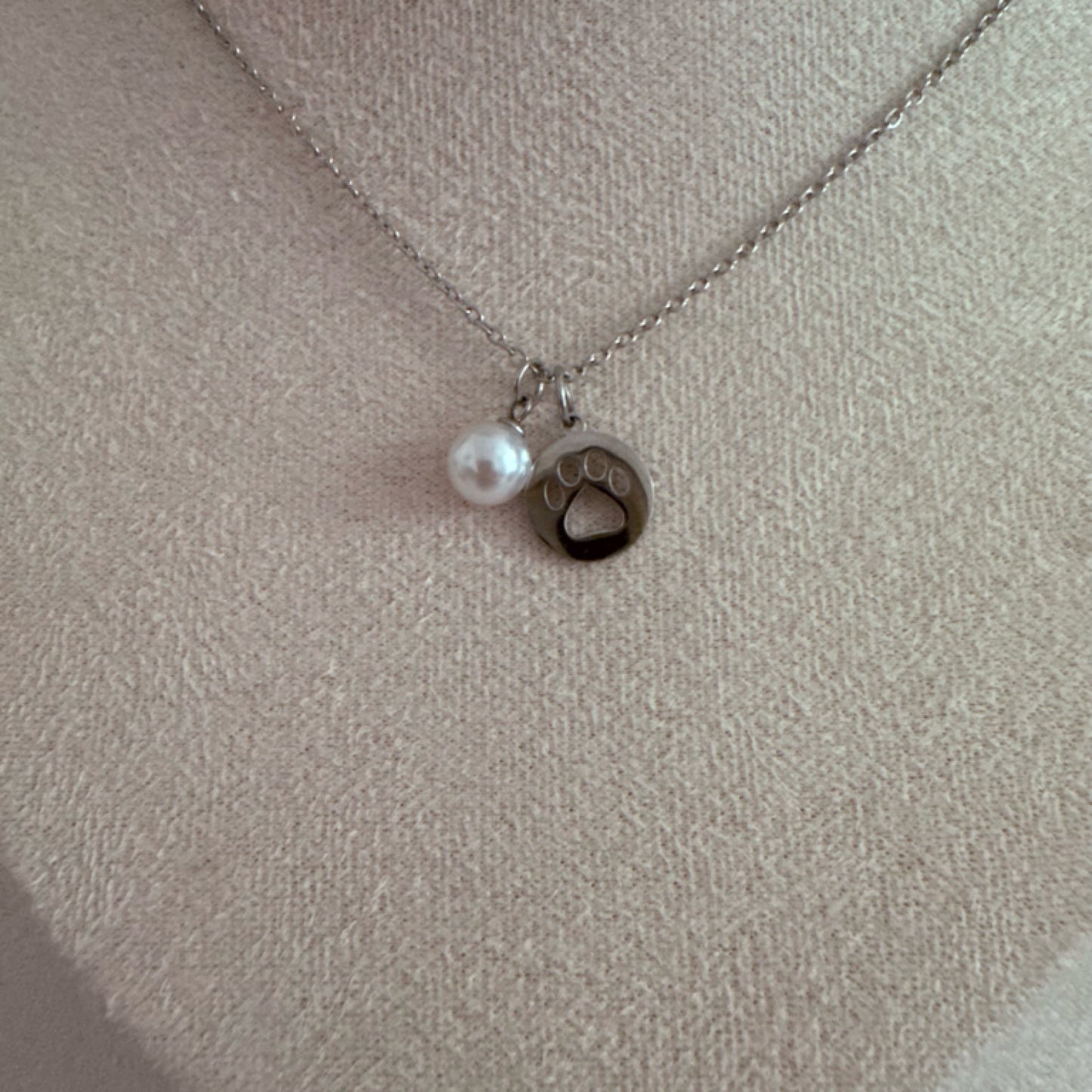 Paw charm necklace silver