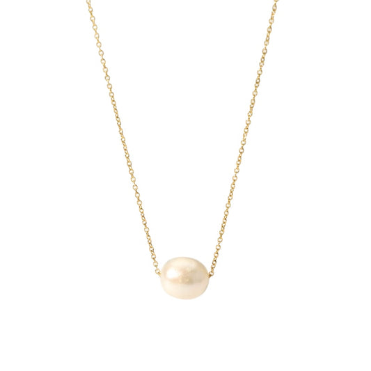 Single pearl necklace
