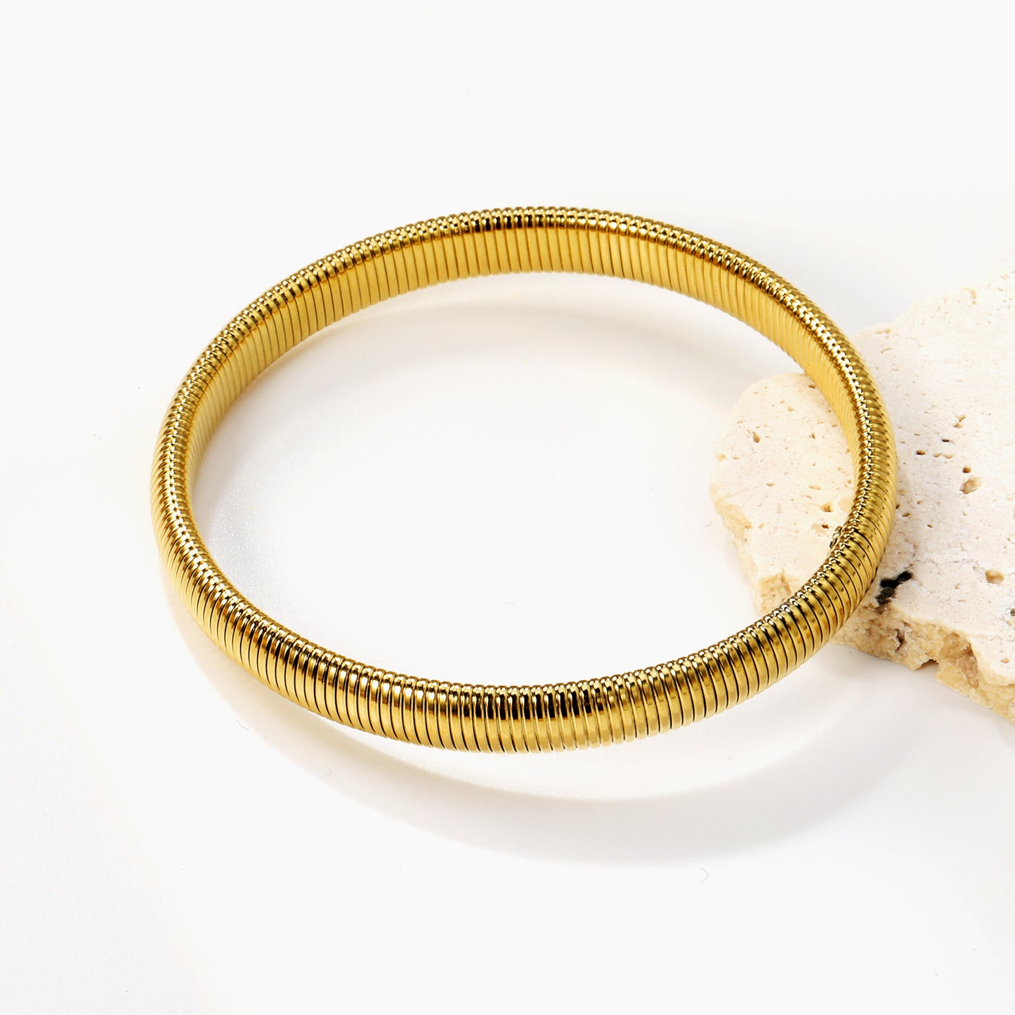 Ribbed soft bracelet