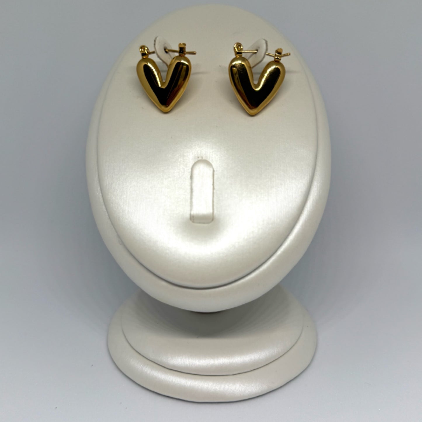 Chunky heart hoop earrings