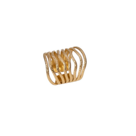Hammered slinky ring gold
