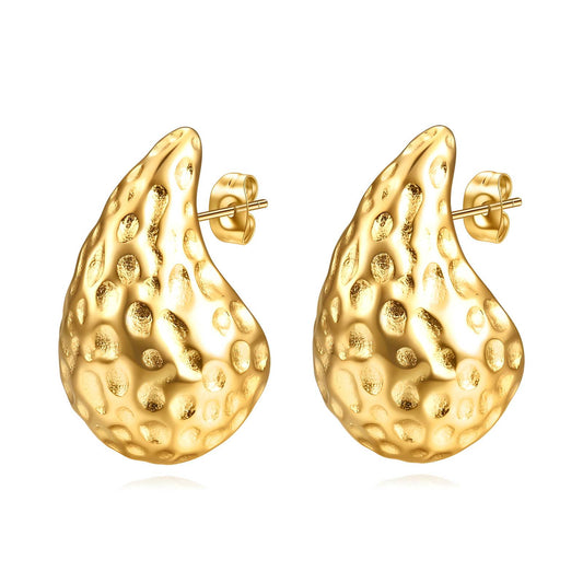 Teardrop earrings