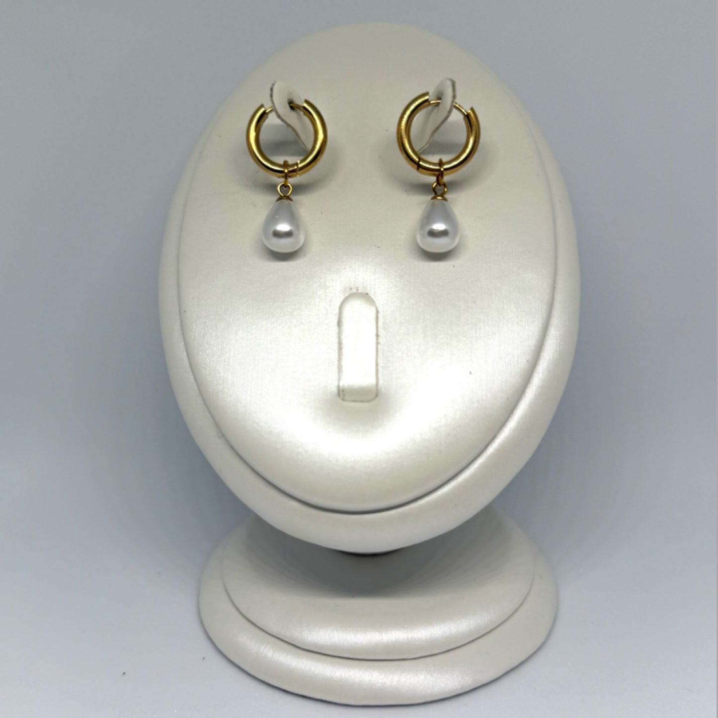 Pearl teardrop earrings