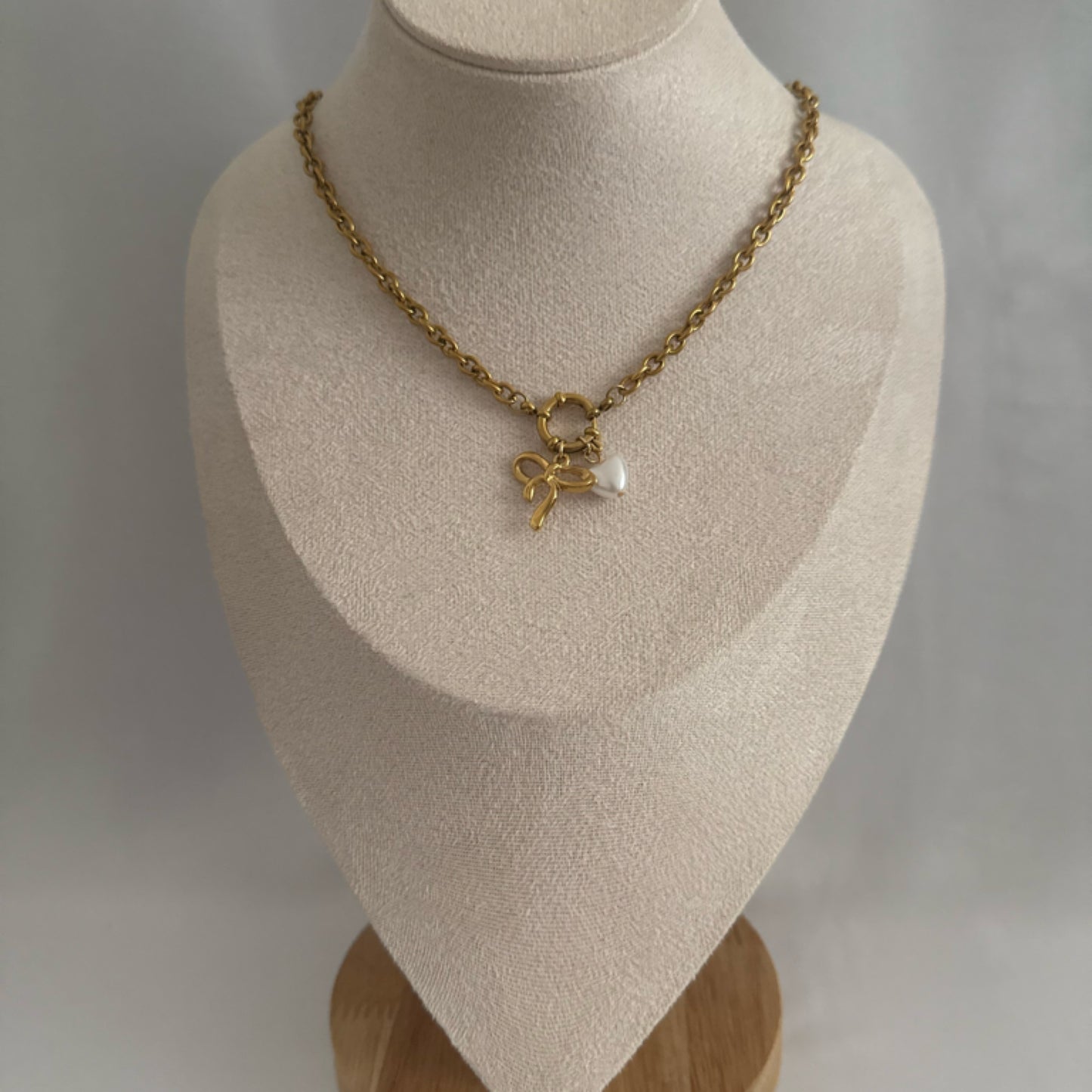 Star mix metal charm necklace
