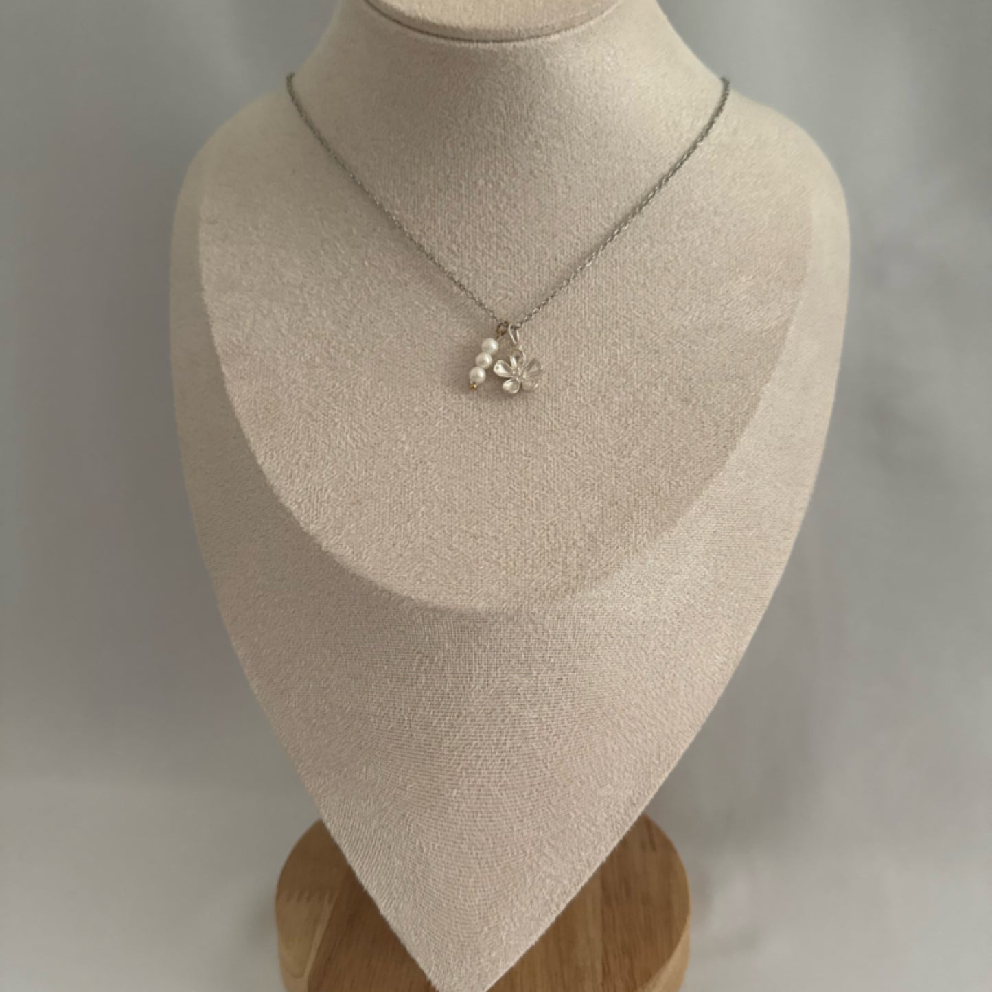 Frangipani charm necklace silver