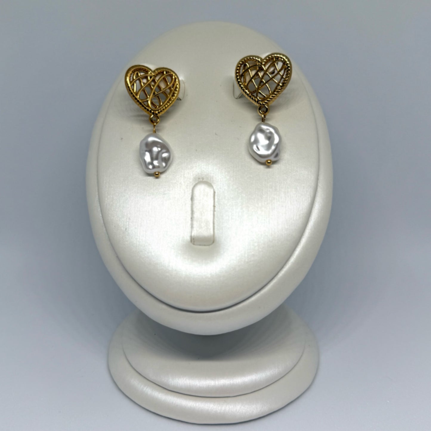 Heart pearl drop earrings