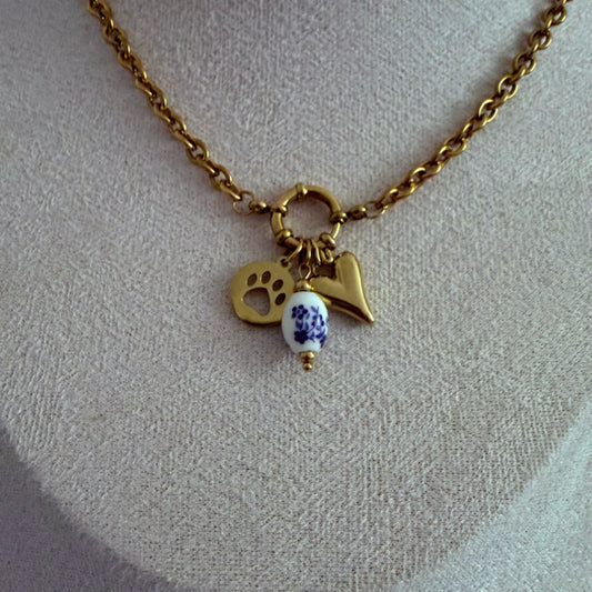 Love charm necklace