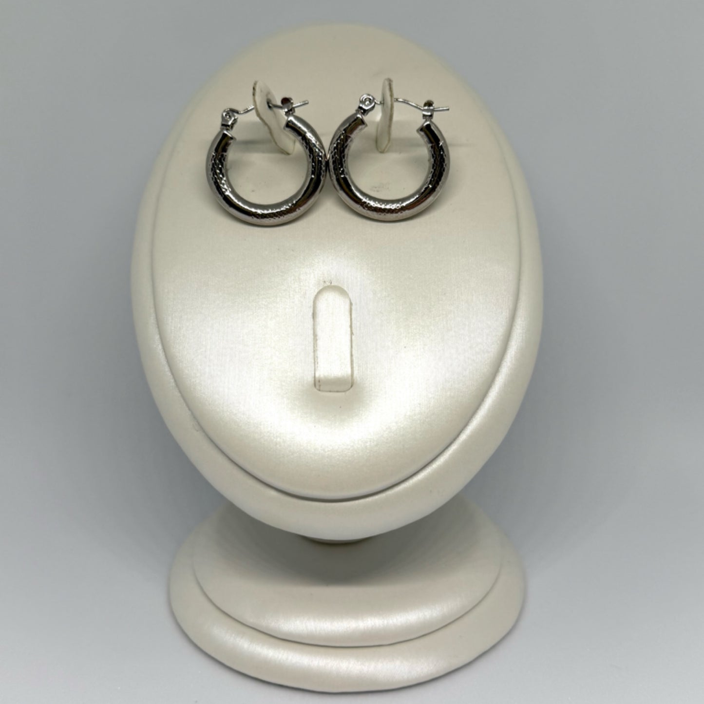 Snake print hoop earrings silver