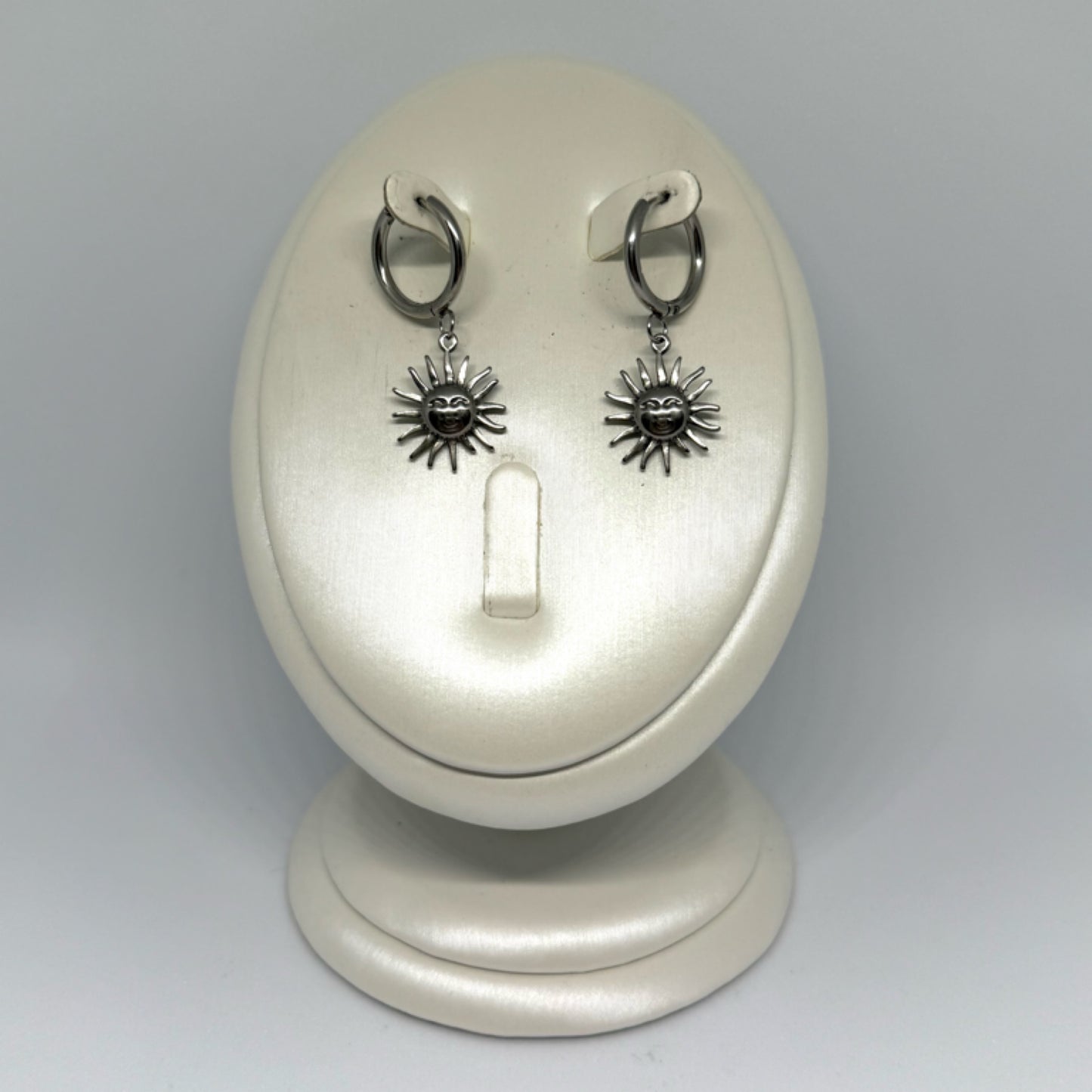 Sun drop earrings silver
