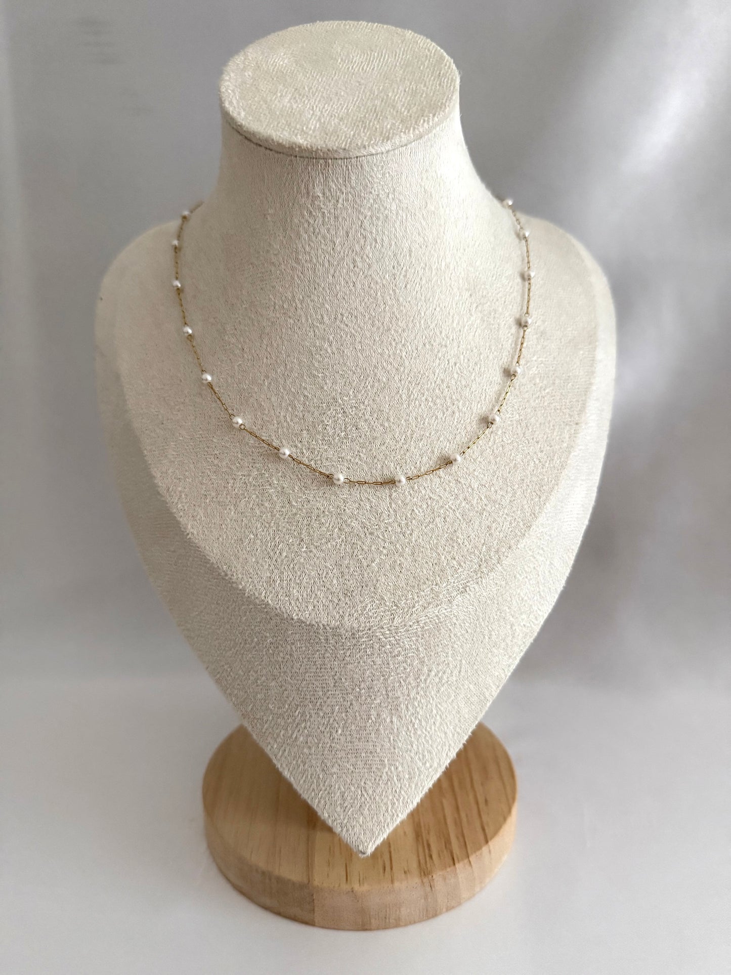 Delicate small spaced pearl necklace