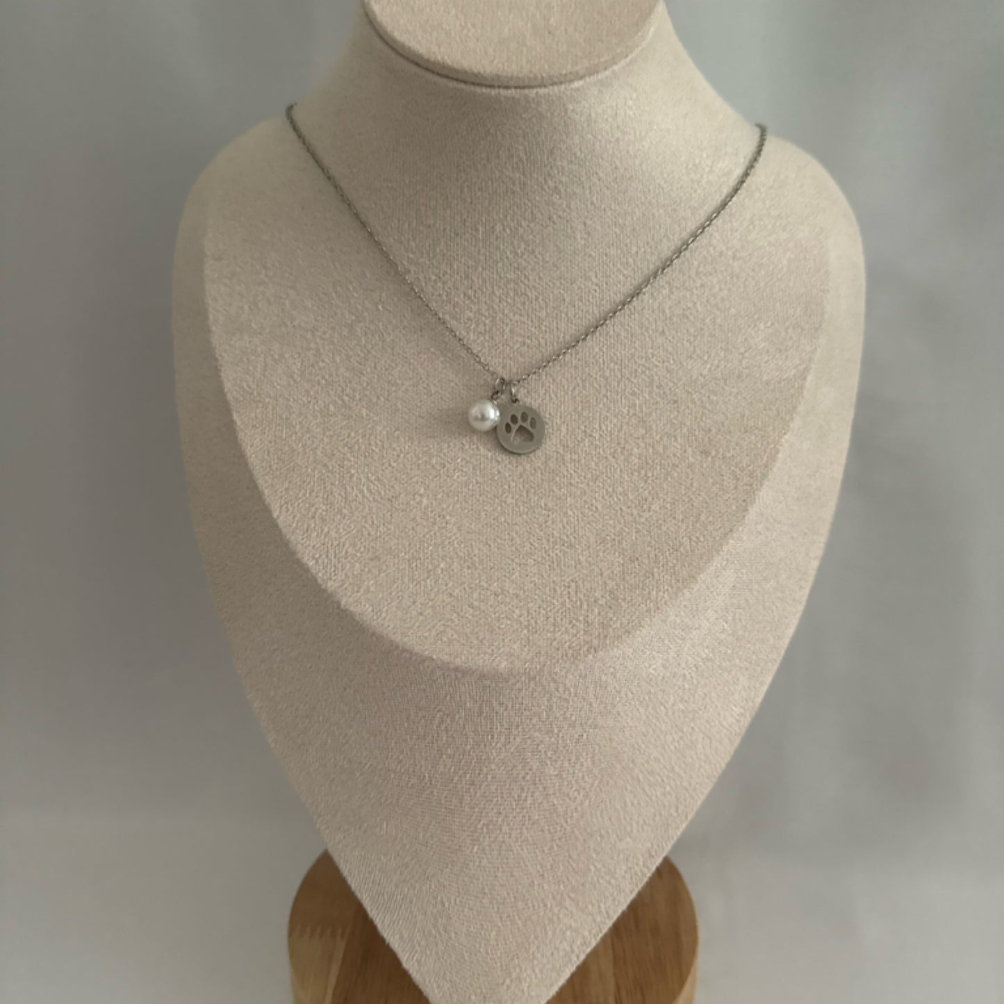 Paw charm necklace silver