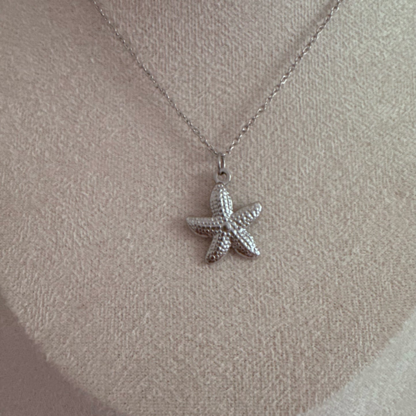 Starfish charm necklace silver