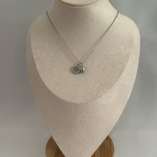 Apple charm necklace silver