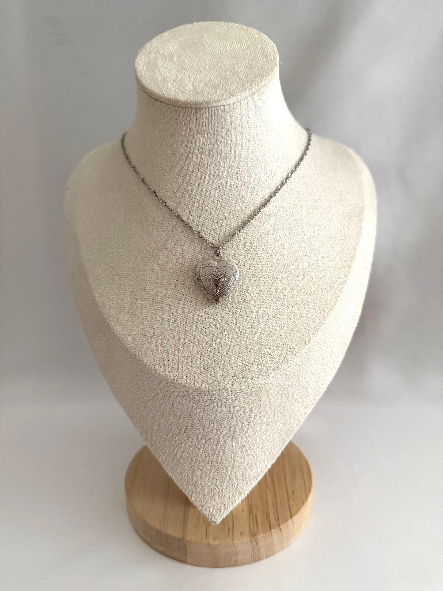 Heart locket necklace silver