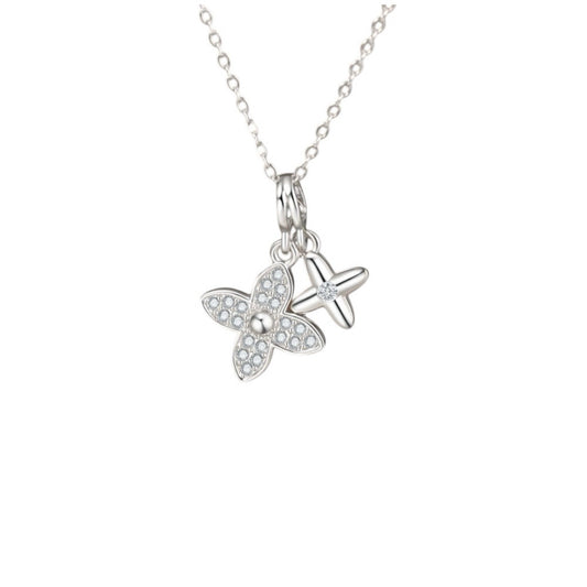 Double clover necklace silver