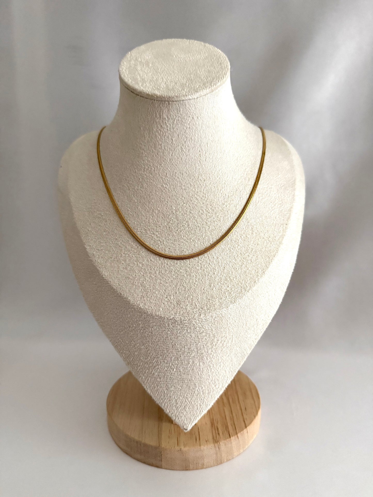 Snake 0.2cm gold necklace