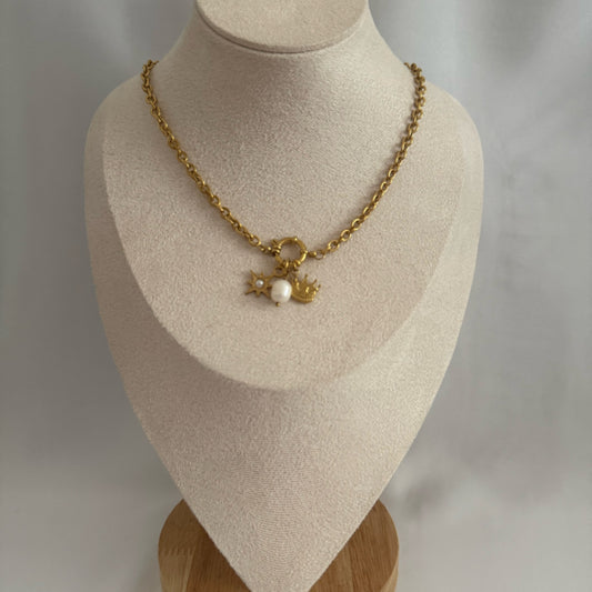 Star pearl charm necklace