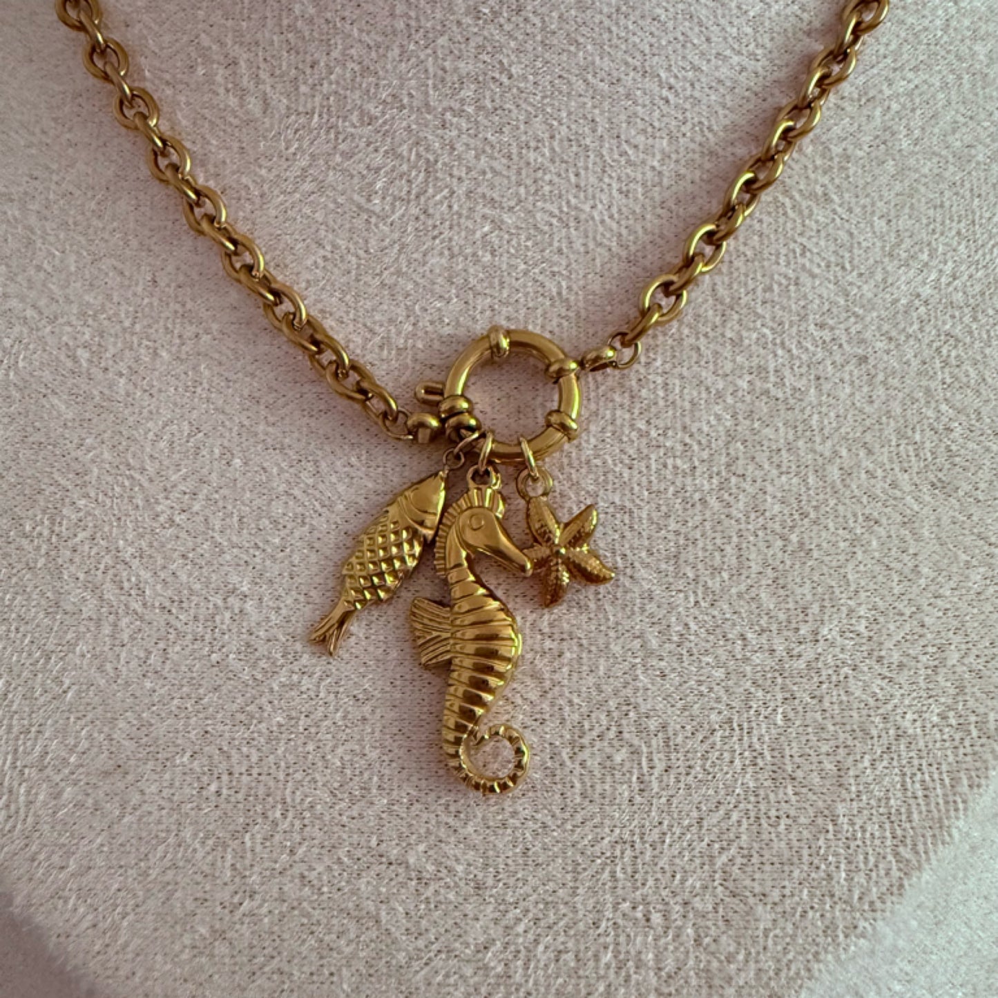 Seahorse charm necklace