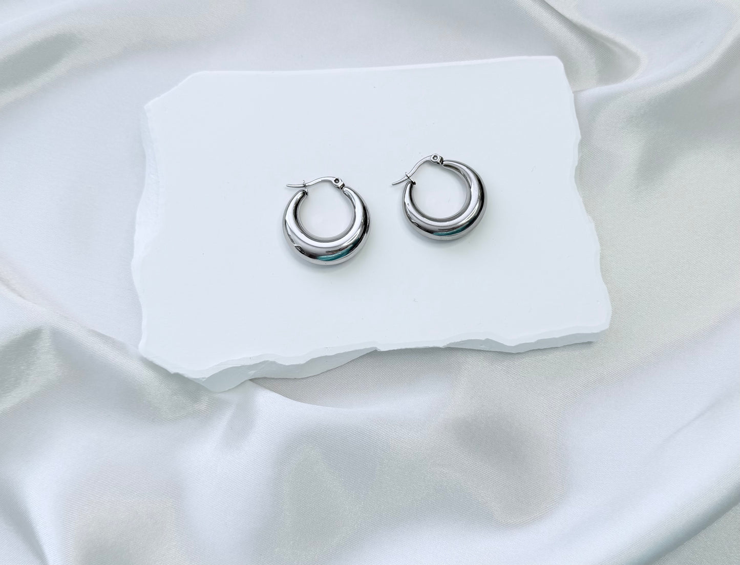 Chunky Hoop earrings