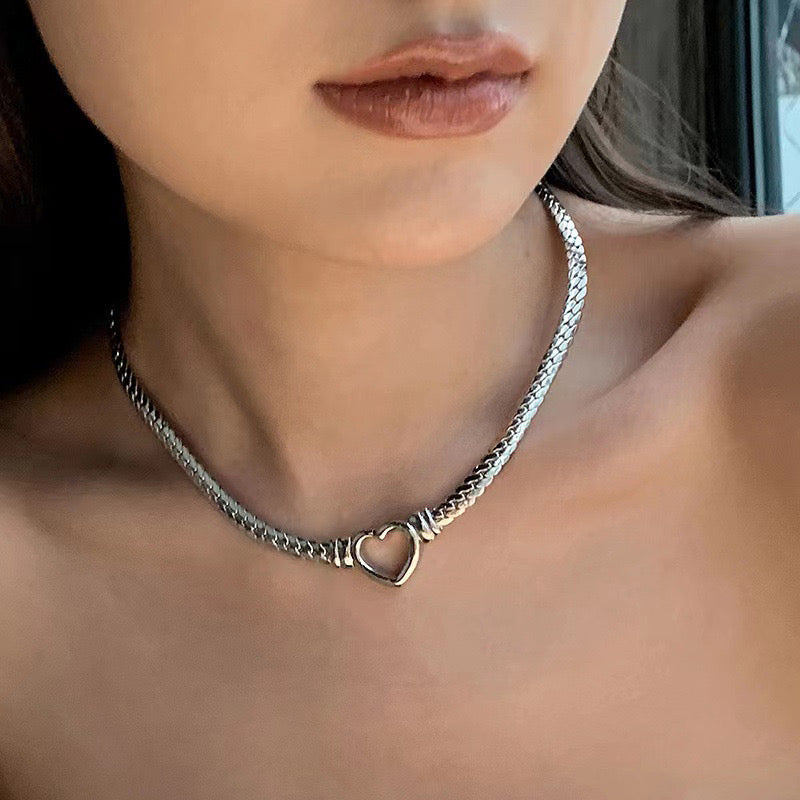 Retro heart necklace silver