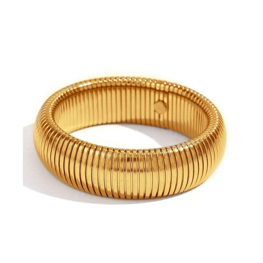 Ribbed soft bracelet