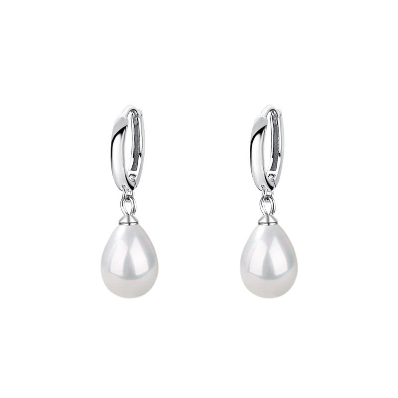 Pearl teardrop earrings silver
