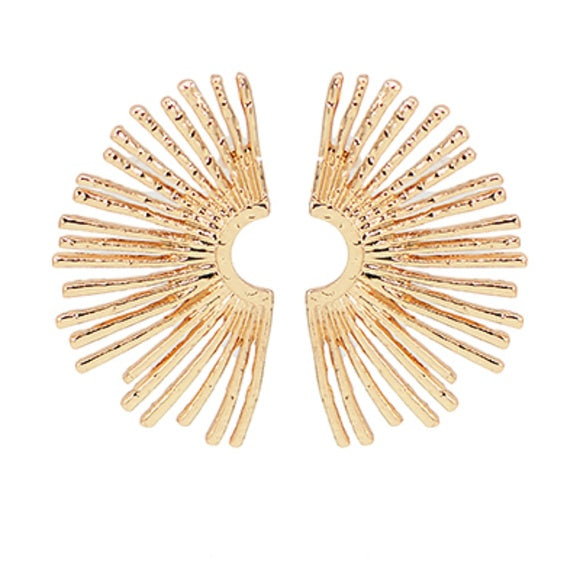 Half sun earrings gold