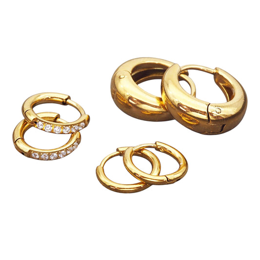 Mini huggie stack earrings