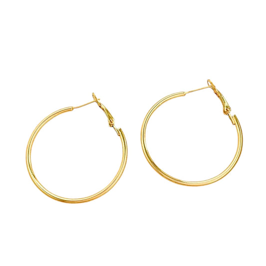 Thin Hoop earrings gold