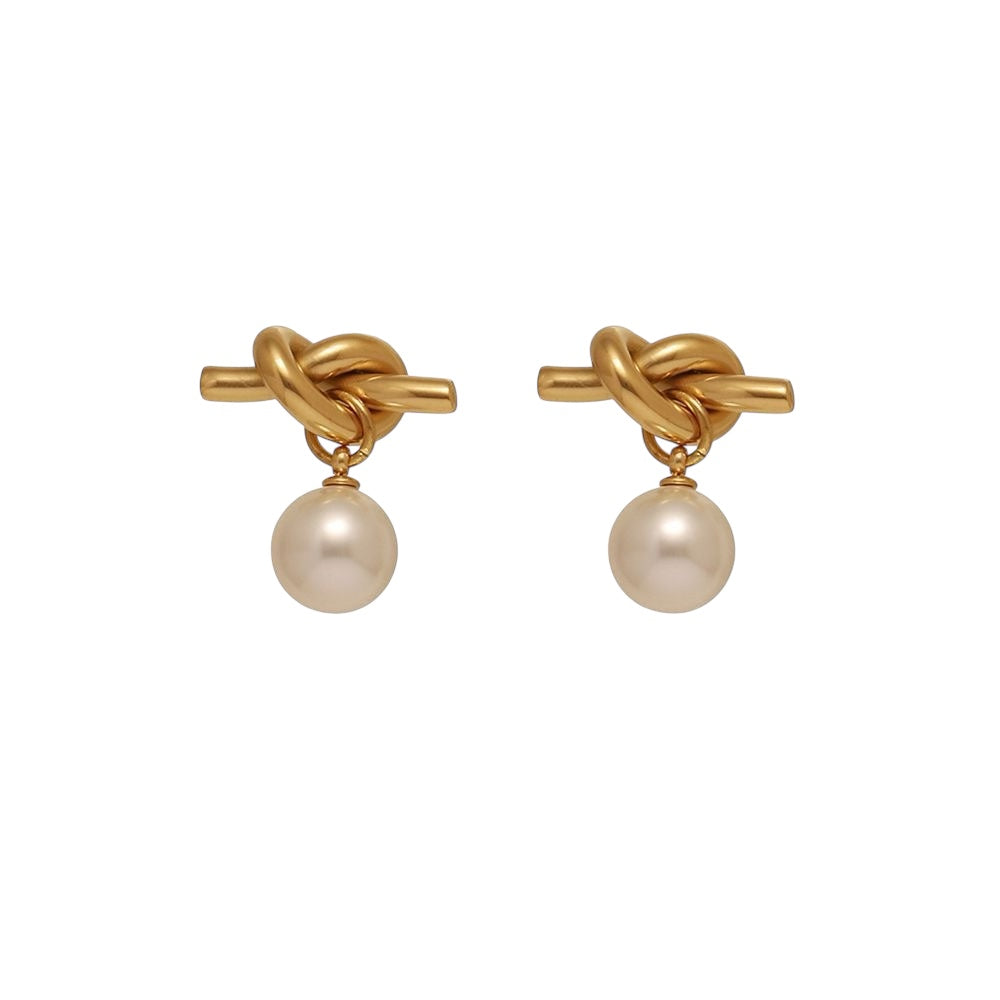 Knotted pearl earrings